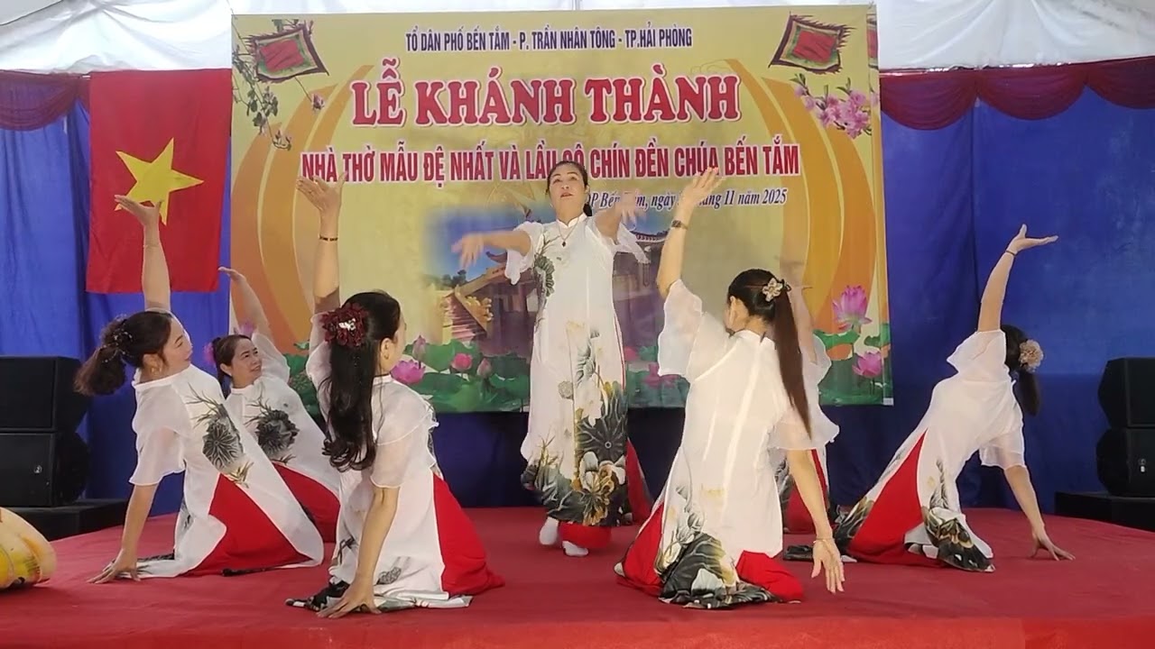 Múa chùa tôi KDC bến tắm