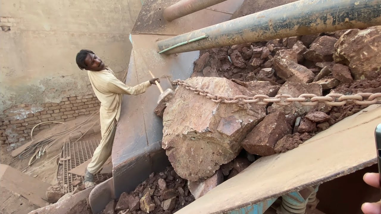 “Unstoppable Rock Crusher: Smashing Giant Stones with Brutal Force #stonecrusher