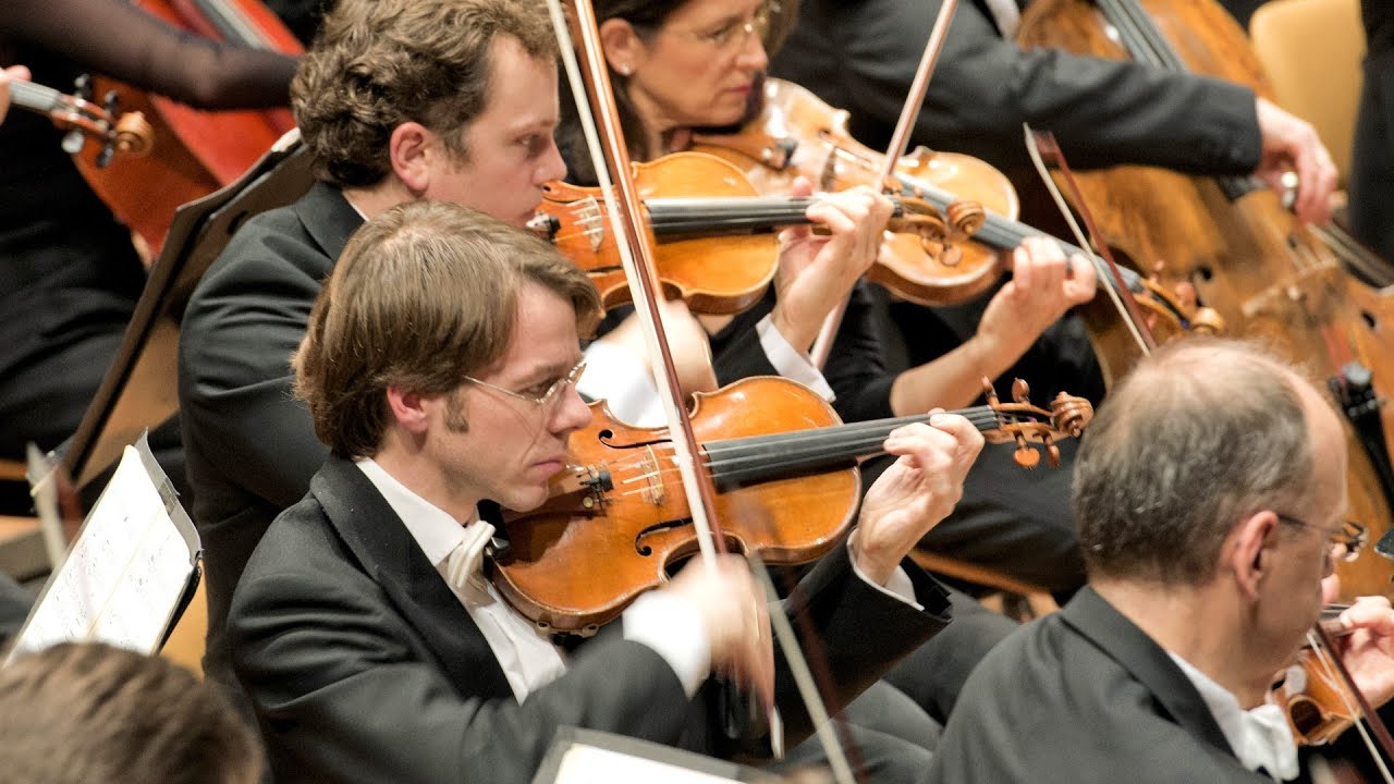 Schumann: Symphony No. 2 / Rattle · Berliner Philharmoniker