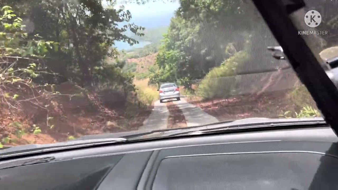 Road to Playa La Caleta