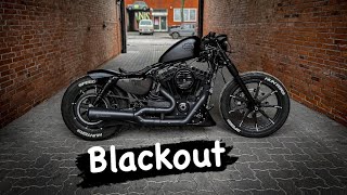 Harley Davidson Carbon Iron Blackout Custom Bike Mattschwarz