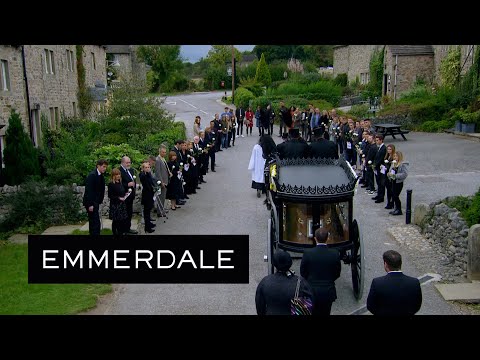 Emmerdale - The Villagers Gather To Pay Tribute To Liv And Faith