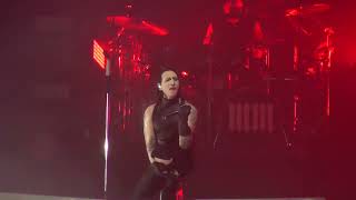 Marilyn Manson  Raise The Red Flag   Brno 1422025