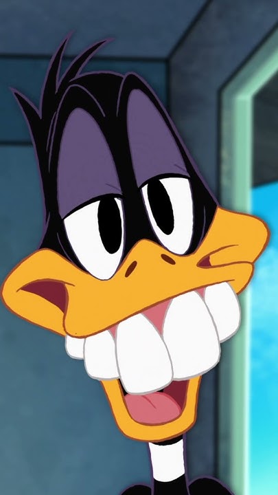 Daffy's Beak Job 😱 #shorts #looneytunesshow | @wbkids - YouTube