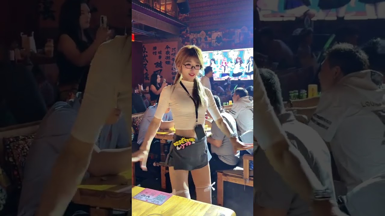 眼鏡一戴 誰也不愛#校花女團 #Dance #sweetgirl #ootd #ol #HotDance 