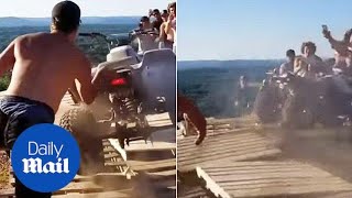 Surprise Atv Rams Into Crowd After Failing To Launch Off Cliff - Daily Mail