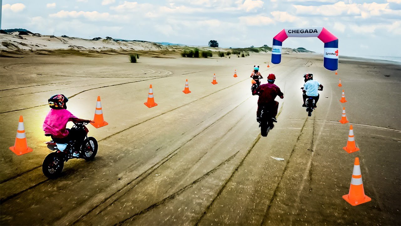 O GRANDE RACHA DAS MINI MOTOS NO DESERTO