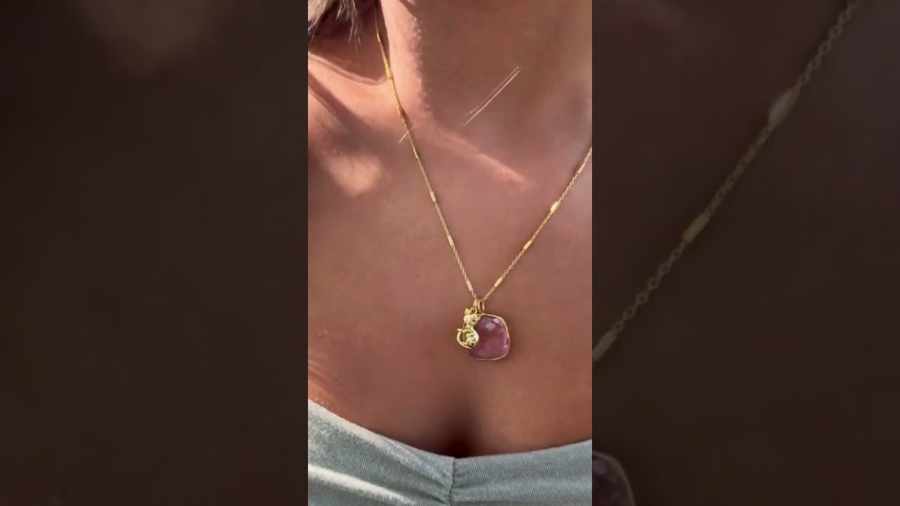 🐾 Purr-fectly Charming with Cute Cat Charm 🐾