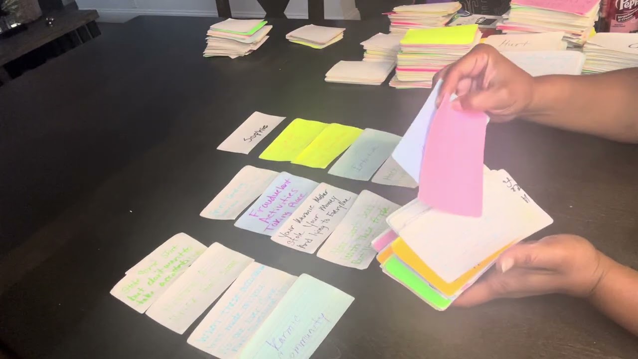 Это взрыв, который происходит, и в это вмешались люди извне.