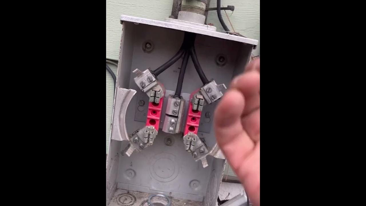 Electrical fixing a Crooked panel panel is buried, pulling it flush