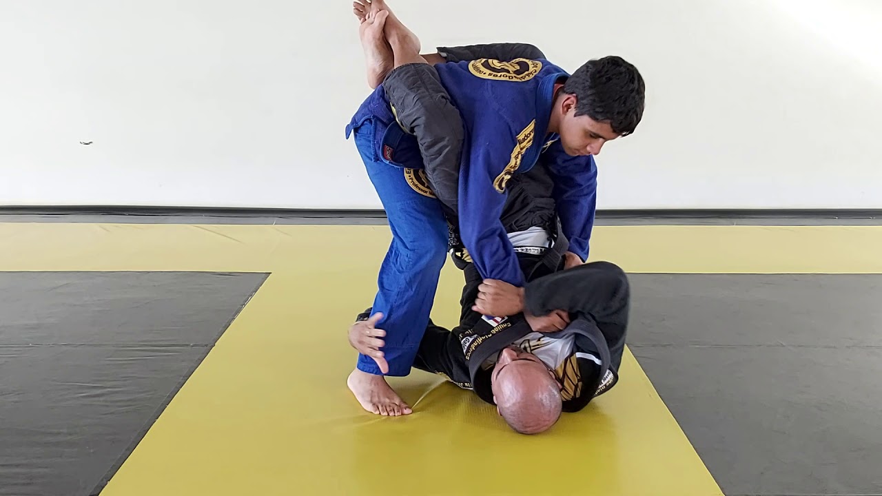 Aula Top Guarda Fechada com Adversário em Pé