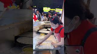 Street food: 1,000 preserved vegetable sesame cakes sold every day😋20251014-3 #街頭美食 #擺攤 #梅干菜 #小吃 #燒餅