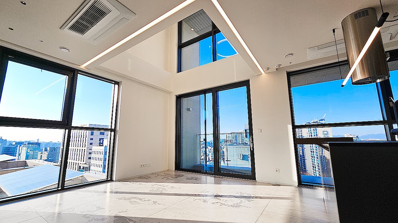 상지카일룸 블랙 A타입 높은 층고와 화이트톤의 모던함과 개방감 좋은 신축 럭셔리하우스 ~!!