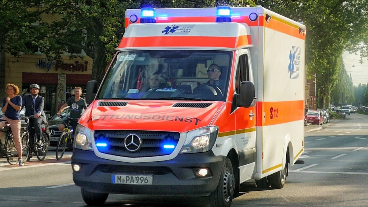 [Rasanter Fahrstil] Highspeed, Hornspiele - 4x RTW Aicher-Ambulanz München auf Einsatzfahrt