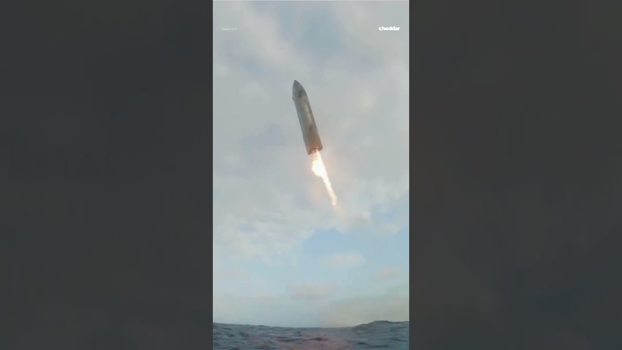Buoy Cam Captures SpaceX Starship Landing In Indian Ocean