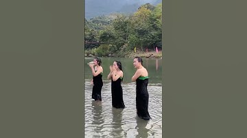 Áp Hô Chiêng, gội đầu năm mới cùng các cô gái Thái Mường So xinh đẹp