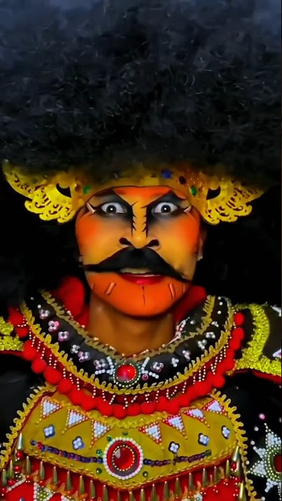 Ada yang tau ini budaya mana#fashion #shorts