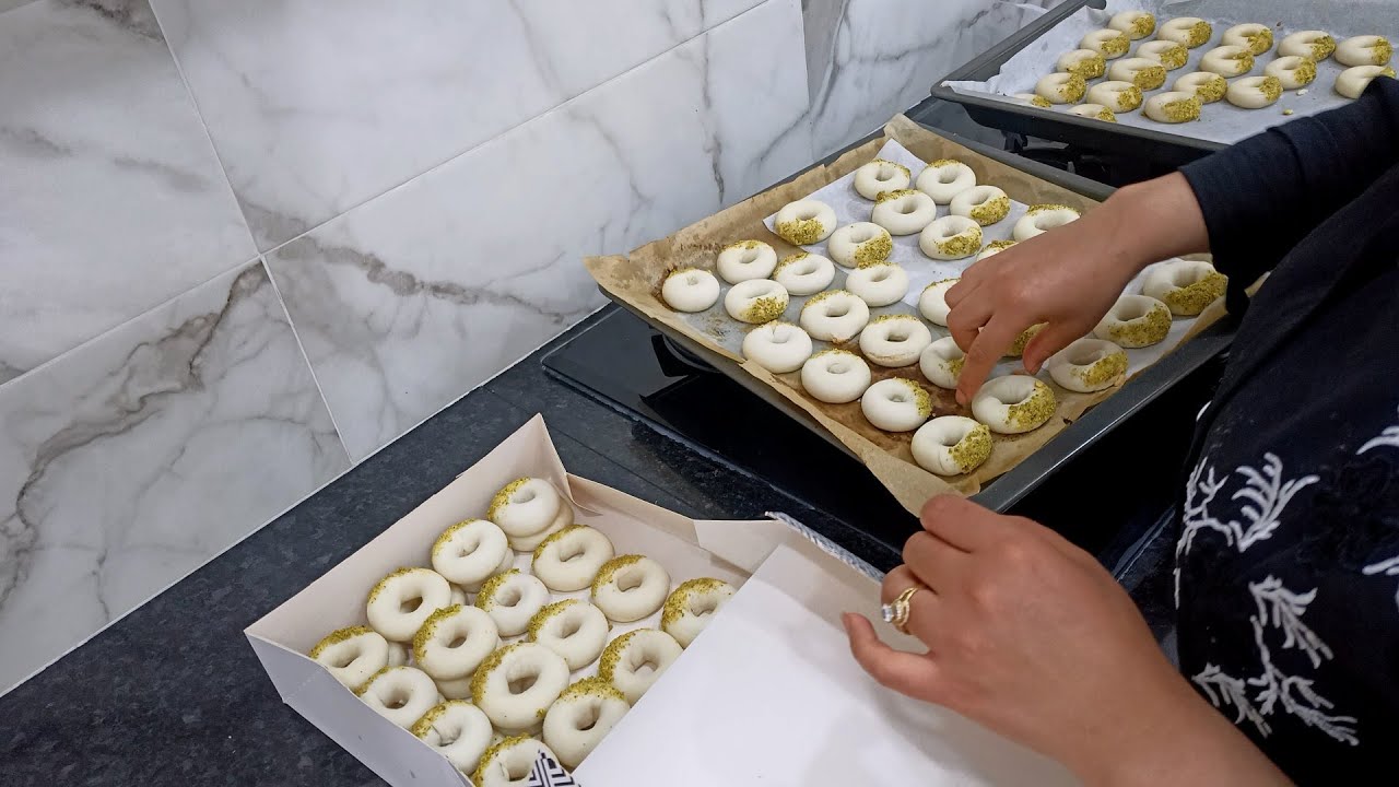 كعك الورقة التونسية بأبسط طريقة