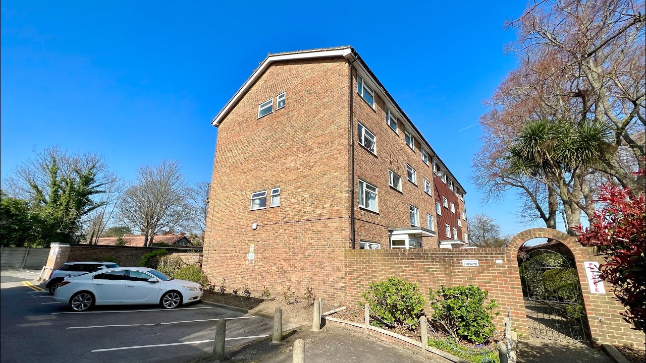 Beacon Grove, Carshalton Village YouTube