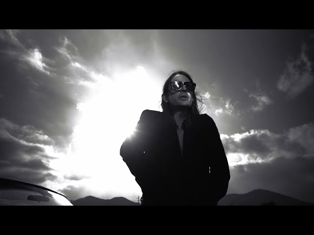 COLD CAVE  -  Prayer from nowhere