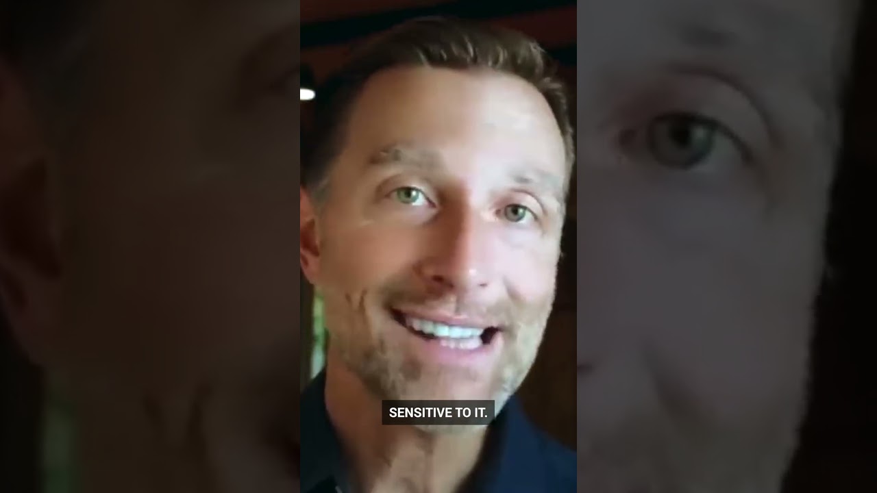 Dr. Berg explains the real issue with gluten 