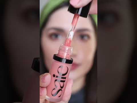 Using Saie beauty