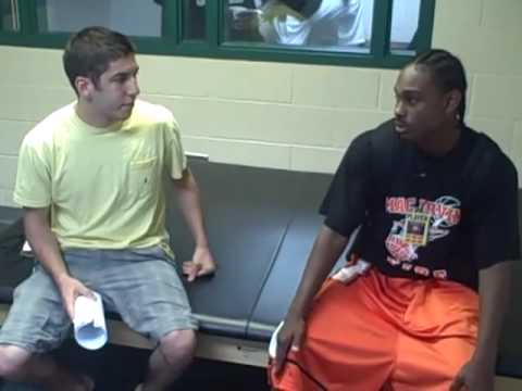 Oregon State Recruit Ahmad Starks chats with Daniel Poneman at the Nike Peach Jam