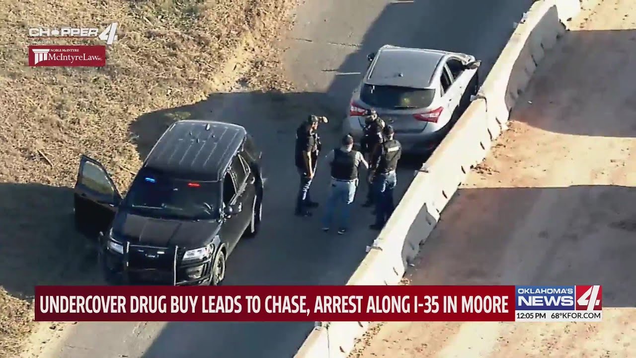 Undercover drug buy leads to chase, arrest along I-35 in Moore - YouTube