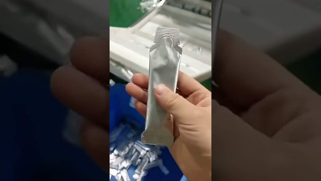 6 Lanes vertical syrup packaging machine with CIP cleaning system