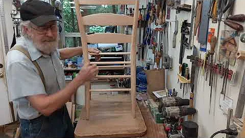 Leveling chair legs