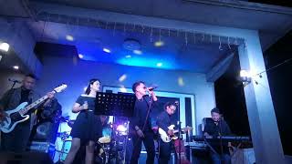 SUMMER OF 69-BRYAN ADAMS COVER BY: MARK PAUL(FILL-UP BAND)