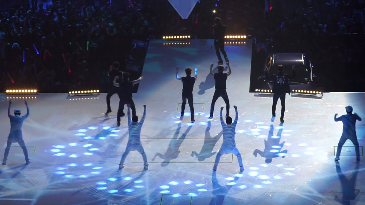 [FAN CAM HD] Shinhwa Hey, Come On! Performance Kcon 2015