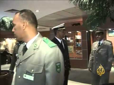 وزير الخارجية الفرنسي يهدد بإستخدام القوة في مالي