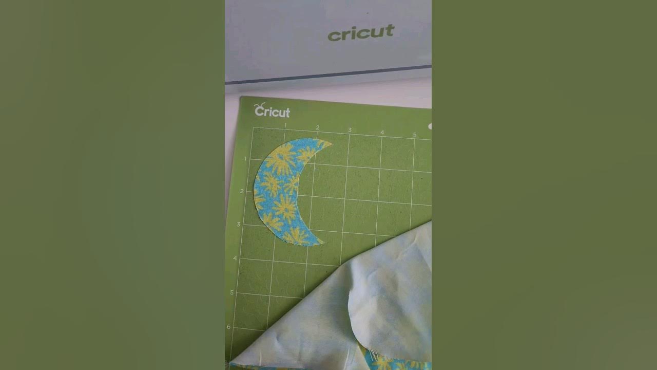 Cricut Blades Explained - Your ULTIMATE Guide 