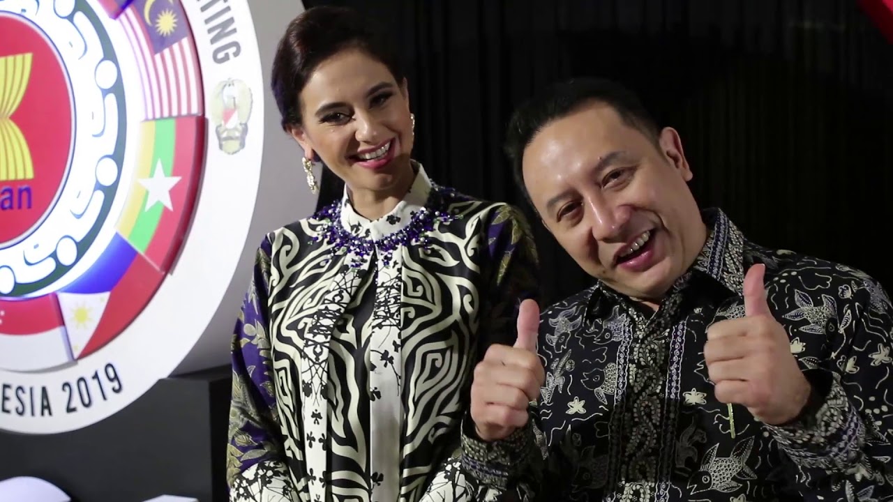 MC for International Conferemce and Meeting in Bandung, Indonesia