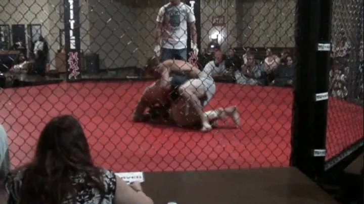 Kisner vs Straw - Fight 5 - Waterloo, IA 2009/10/10