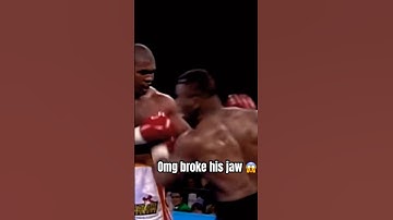 Mike Tyson Demonstrates How To Correctly Throw A Overhand Right 🔥 #miketyson