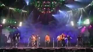 Shinhwa In Orange - Perfect Man Perf