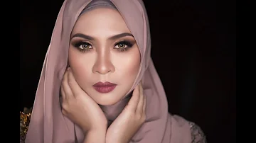 Terus Mencintai Siti Nordiana( Official lyrics video)