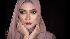 Terus Mencintai Siti Nordiana( Official lyrics video)  - Durasi: 4:03. 