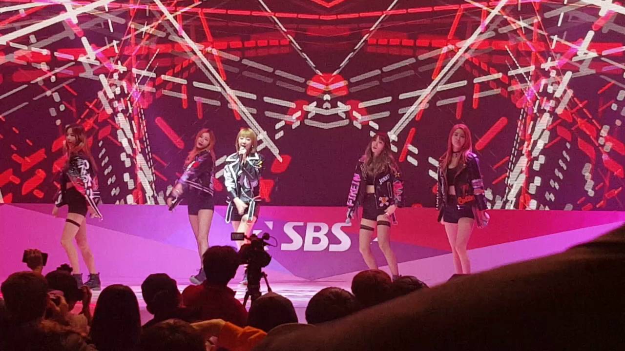 EXID - AH YEAH (SBS AWARD FESTIVAL) FAN CAM 2015 - YouTube