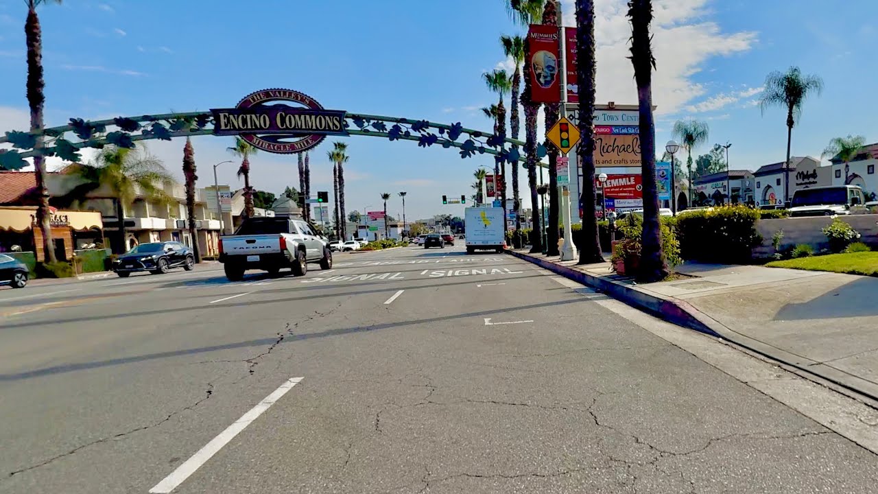 Энсино, Лос-Анджелес: родина Джона Уэйна, Кларка Гейбла и Майкла Джексона, убитых режиссерами Ame...