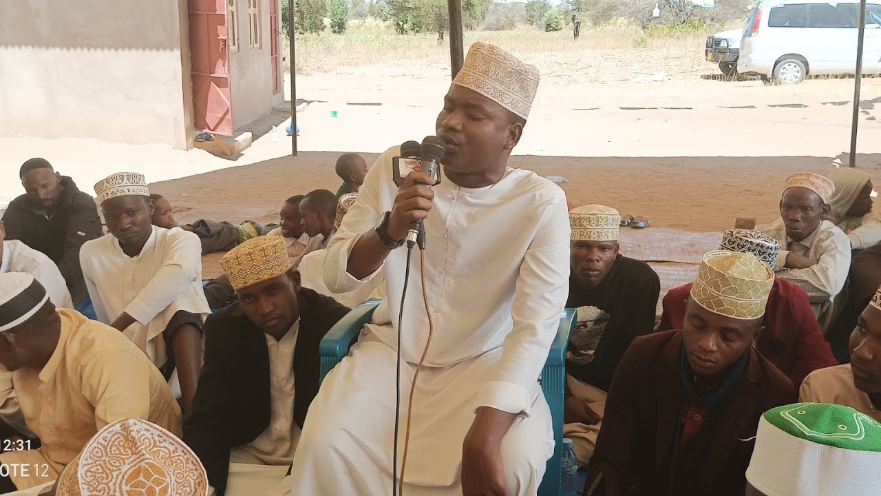 QURAN TAJWEED NA QARY JUMA KINYASI KTK HADHARA YA MAULIDI BAURA KONDOA 2023
