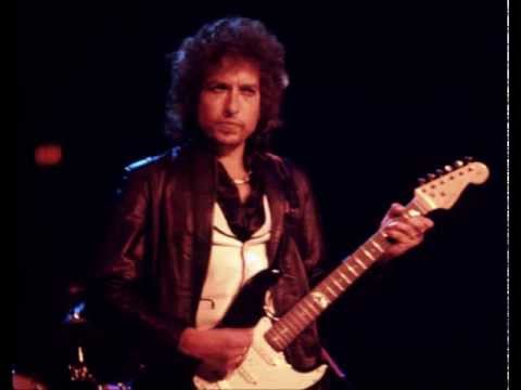 Bob Dylan-Where Are You Tonight (Journey Through Dark Heat)- Live,Charlotte, 1978