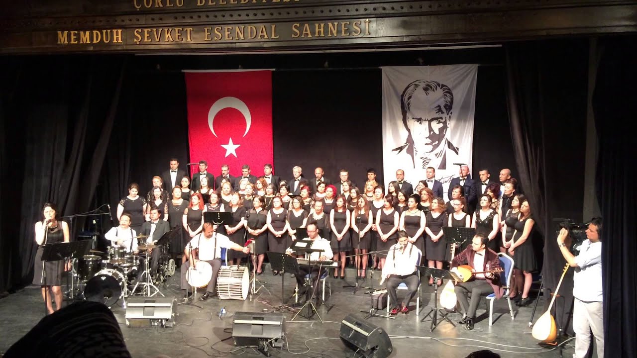 Çorlu Belediyesi THM Korosu - Şu Metrisin Önü