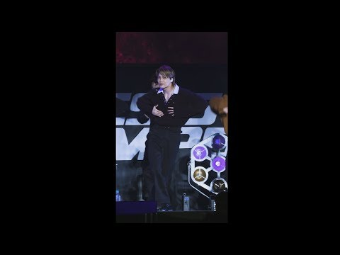 [#KAI Focus] EXO 엑소 '닿은 순간 (Ooh La La La)' @COMEBACK SHOWCASE