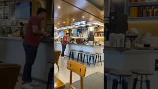 JCO DONUTS AND COFFEE, Ayala Center, Makati. #jco #jcodonuts #donuts #doughnut #coffee #cafe