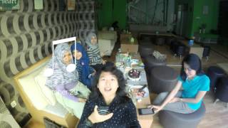 keluarga kecil bahagia wkwk