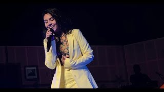 Alessia Cara performs Not Today (LIVE) Resimi