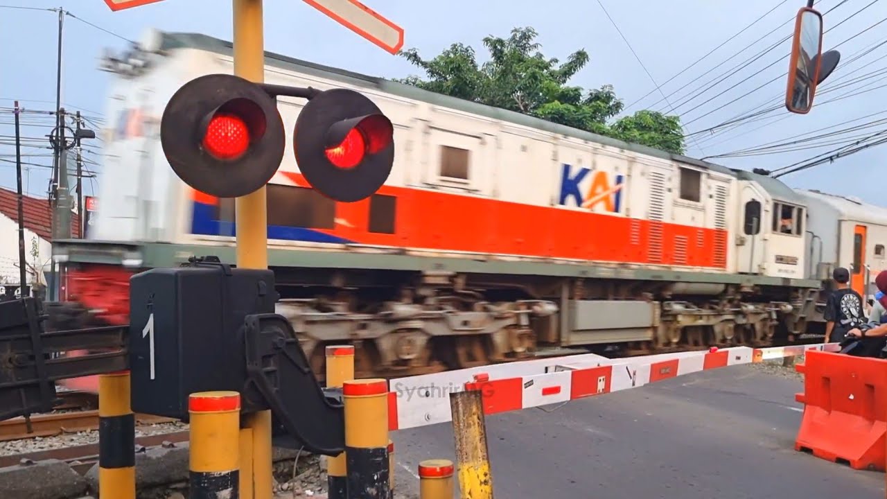 3 Alarm Cepat | Perlintasan Kereta Api ALKMAAR | WANTECH SDR